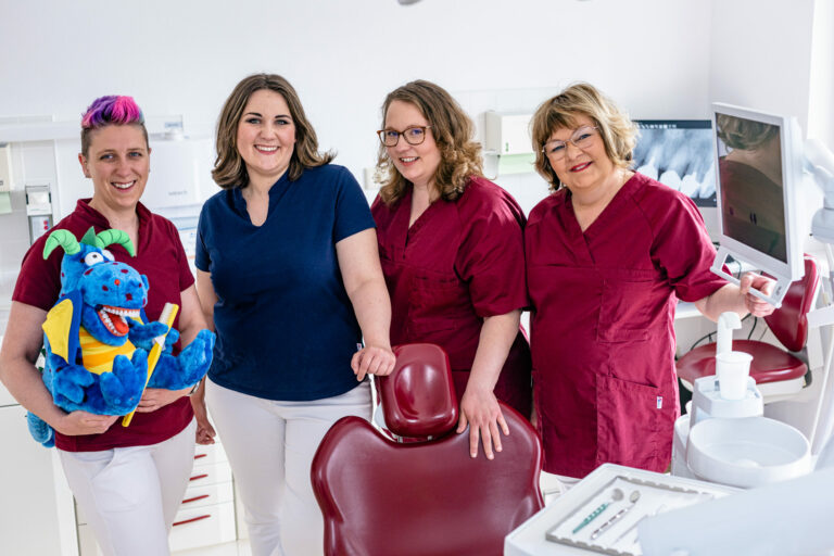 Zahnarztpraxis A. Exner am Geiseltalsee – Team